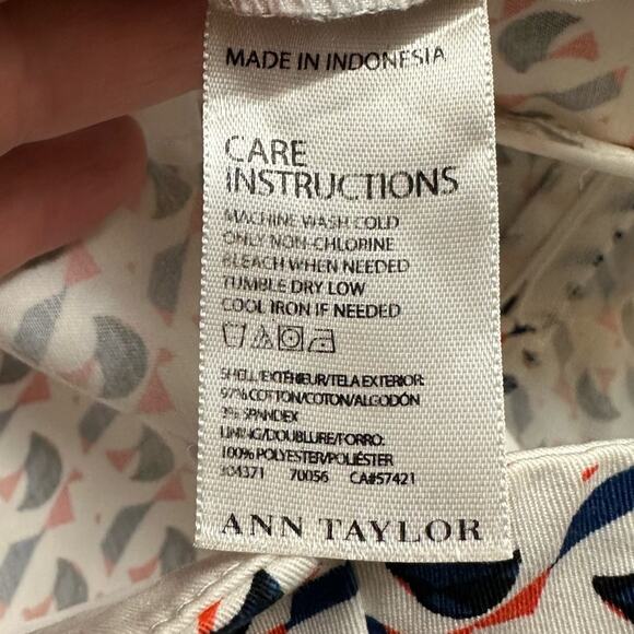 Ann Taylor Madison Blue Red and White Mini Pencil Skirt Size 4 - Picture 7 of 7